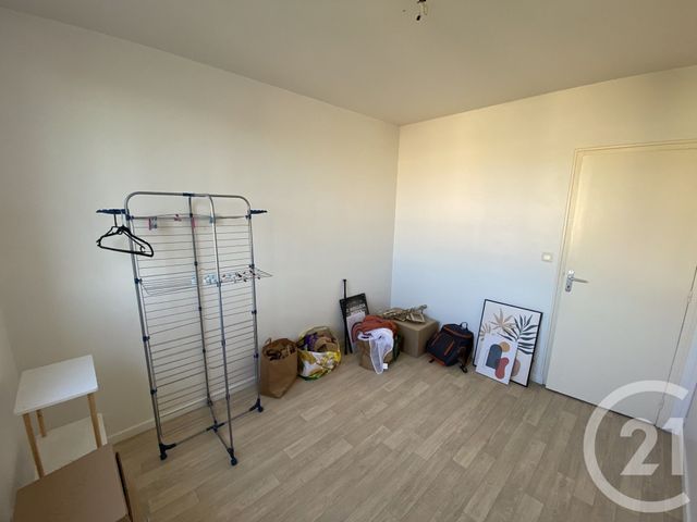 Appartement F4 &agrave; louer - 4 pi&egrave;ces - 81,01 m2 - Le Mans - 72 - PAYS-DE-LOIRE