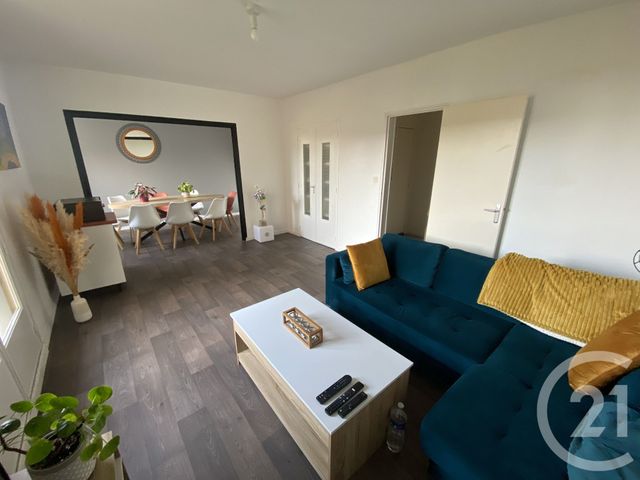 Appartement F4 &agrave; louer - 4 pi&egrave;ces - 81,01 m2 - Le Mans - 72 - PAYS-DE-LOIRE