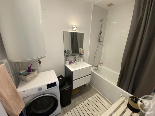 Appartement F3 &agrave; louer - 3 pi&egrave;ces - 65,31 m2 - Le Mans - 72 - PAYS-DE-LOIRE