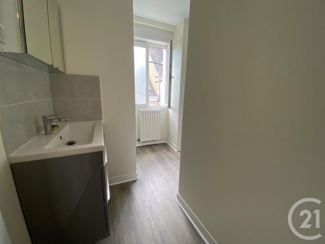 Appartement T3 &agrave; louer - 3 pi&egrave;ces - 80,02 m2 - Le Mans - 72 - PAYS-DE-LOIRE