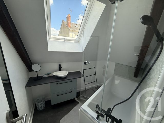 Appartement T2 &agrave; louer - 2 pi&egrave;ces - 25,68 m2 - Le Mans - 72 - PAYS-DE-LOIRE
