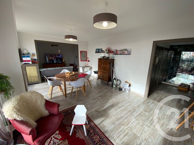 Appartement T4 &agrave; louer - 4 pi&egrave;ces - 105,12 m2 - Le Mans - 72 - PAYS-DE-LOIRE