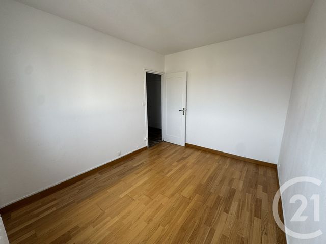 Appartement T3 &agrave; louer - 3 pi&egrave;ces - 79,74 m2 - Le Mans - 72 - PAYS-DE-LOIRE
