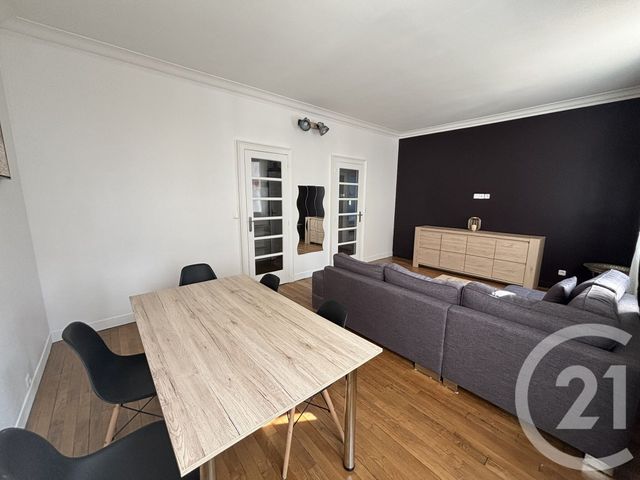 Appartement T3 &agrave; louer - 3 pi&egrave;ces - 78,05 m2 - Le Mans - 72 - PAYS-DE-LOIRE