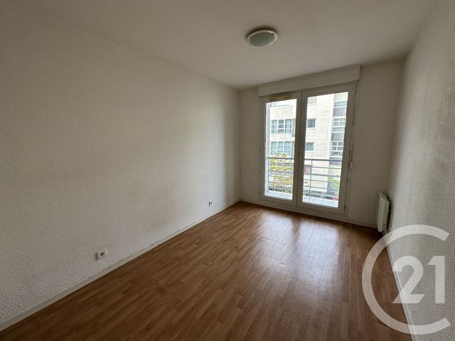 Appartement T2 &agrave; louer - 2 pi&egrave;ces - 32,45 m2 - Le Mans - 72 - PAYS-DE-LOIRE